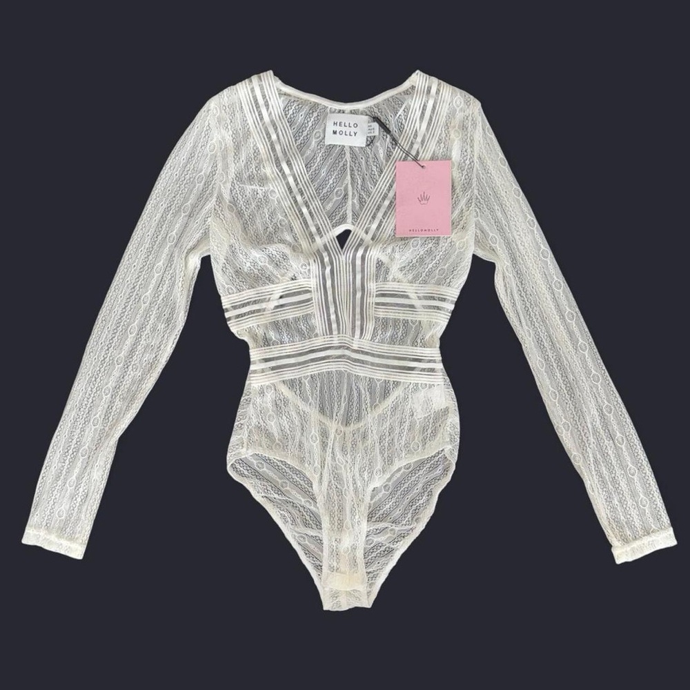 NWT Hello Molly Duckworth White Lace Long Sleeve V-Neck Bodysuit Women’s Size XS